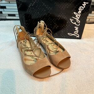 Sam Eldeman espadrille flat shoe